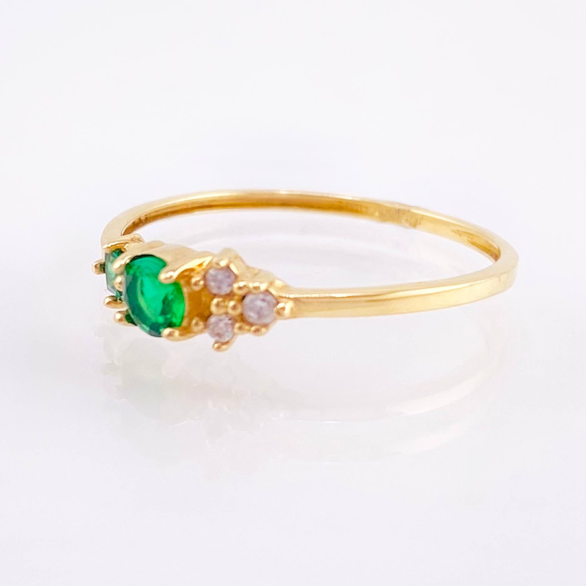Solitaire Delicate Flowers Ring 1gr / T6 1/2 / 18K Yellow Gold