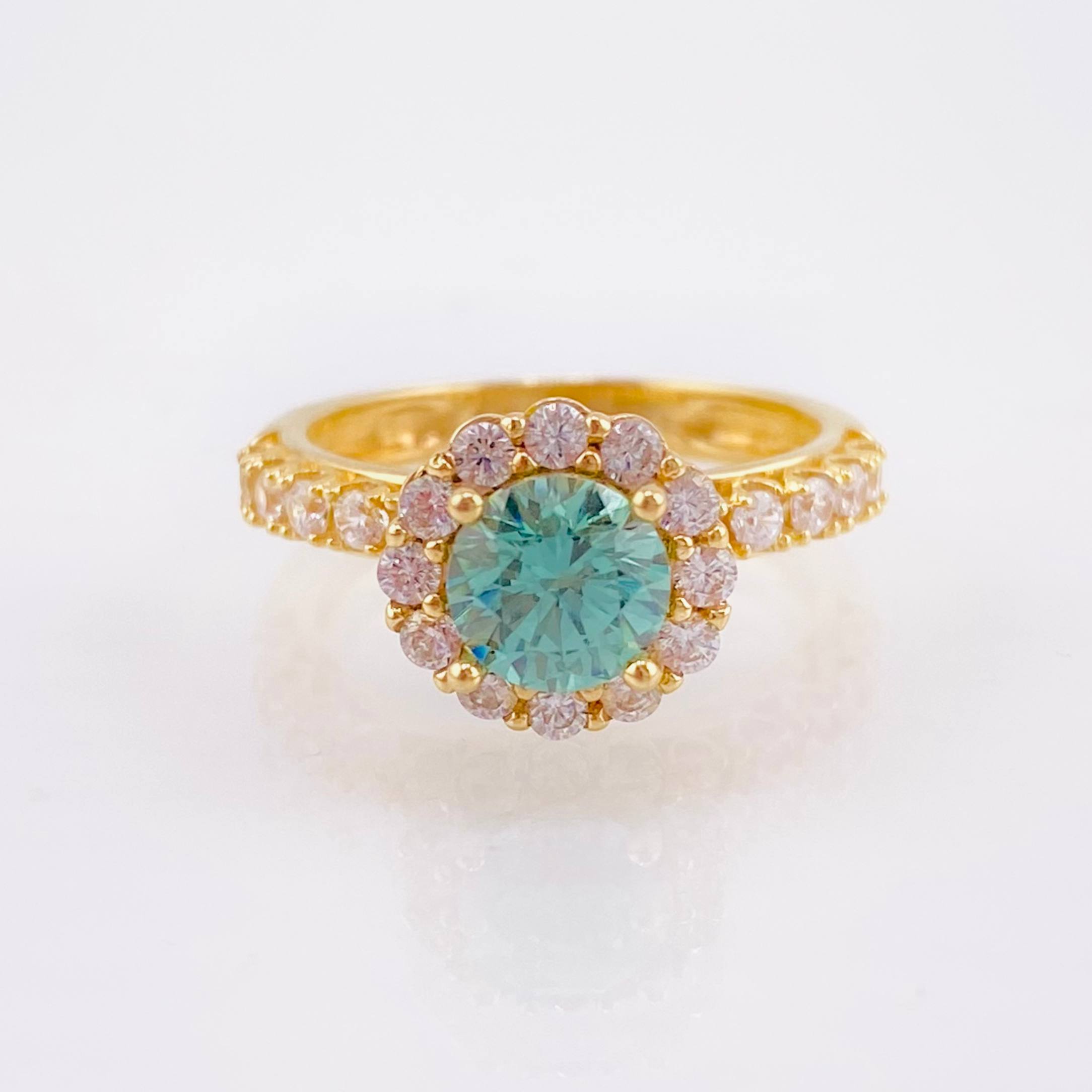 Anillo Halo Circular 4.3gr / T5 / Oro Amarillo 18K ©