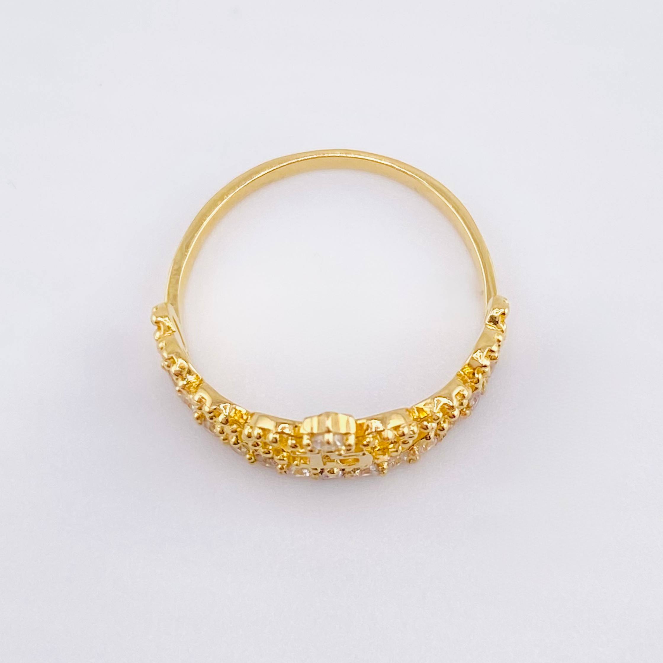 Quinceañera Crown Ring 2.55gr / T6 1/2 / 18K Yellow Gold