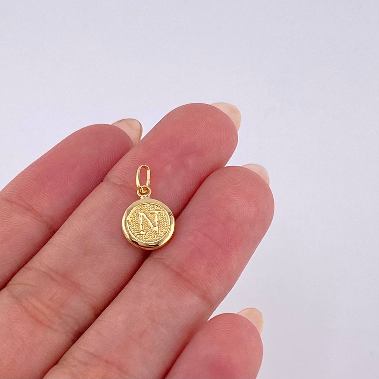 Pendant Letter N 0.4 g / 3/4 in Yellow Gold 18K