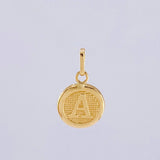 Dije Letra A 0.4 g / 3/4 in Oro Amarillo 18K