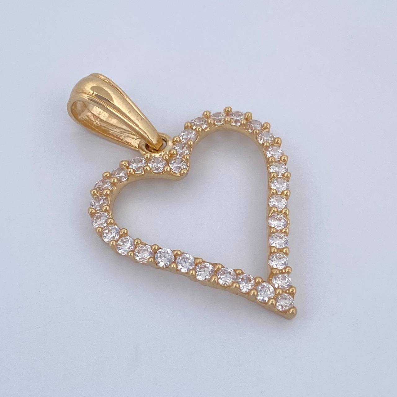 Pendant Heart Silhouette 2.2gr / 3.1cm / 18K Gold $