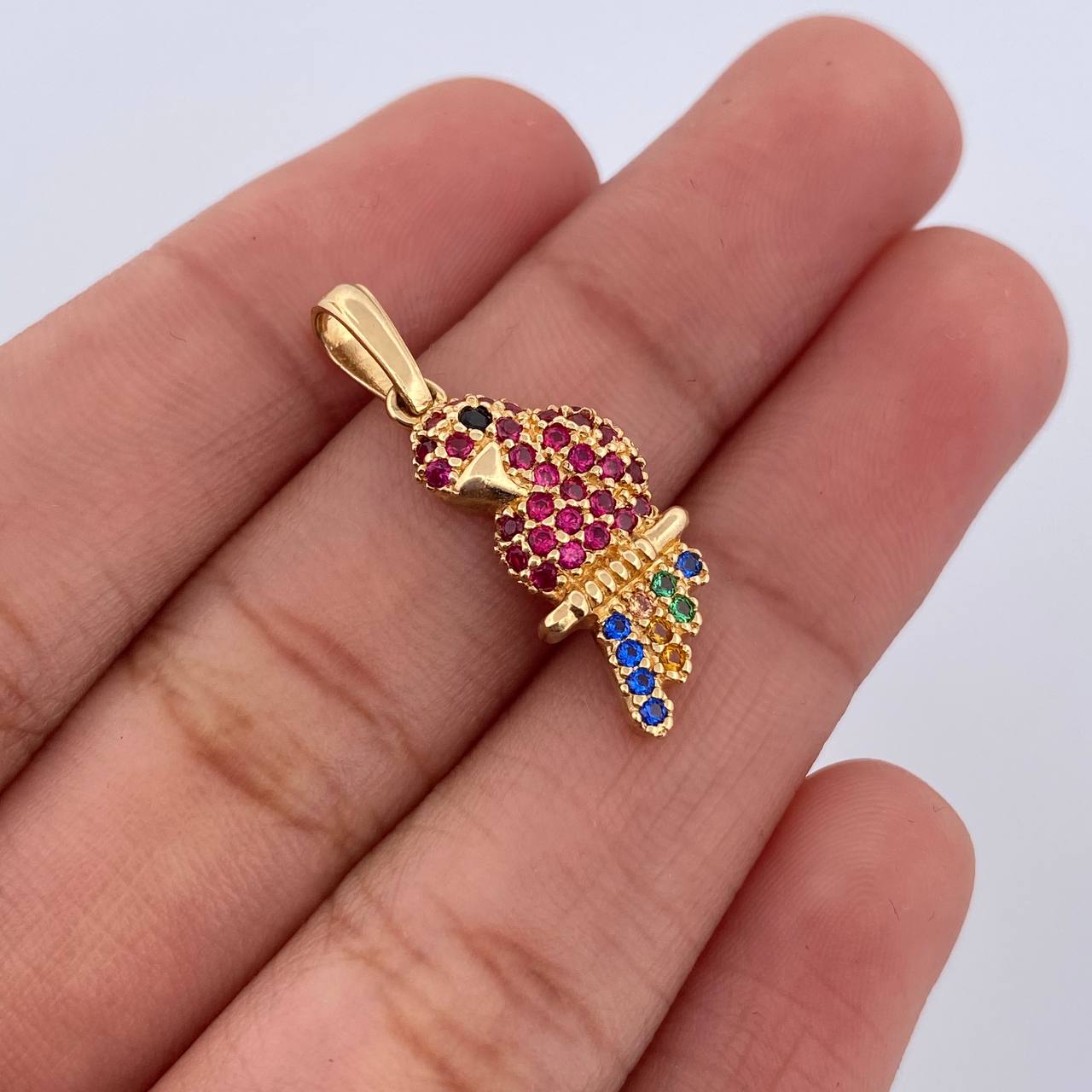 Parrot Pendant 1.9gr / 2.5cm / 18K Gold $