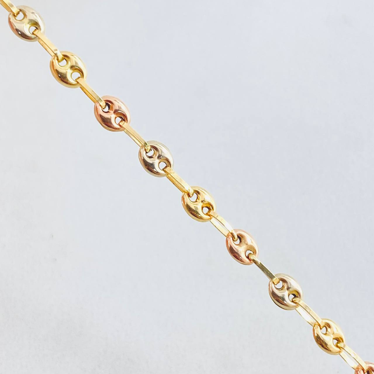 Cadena GC 4.6gr / 15 3/4 in / Tres Oros 18K *