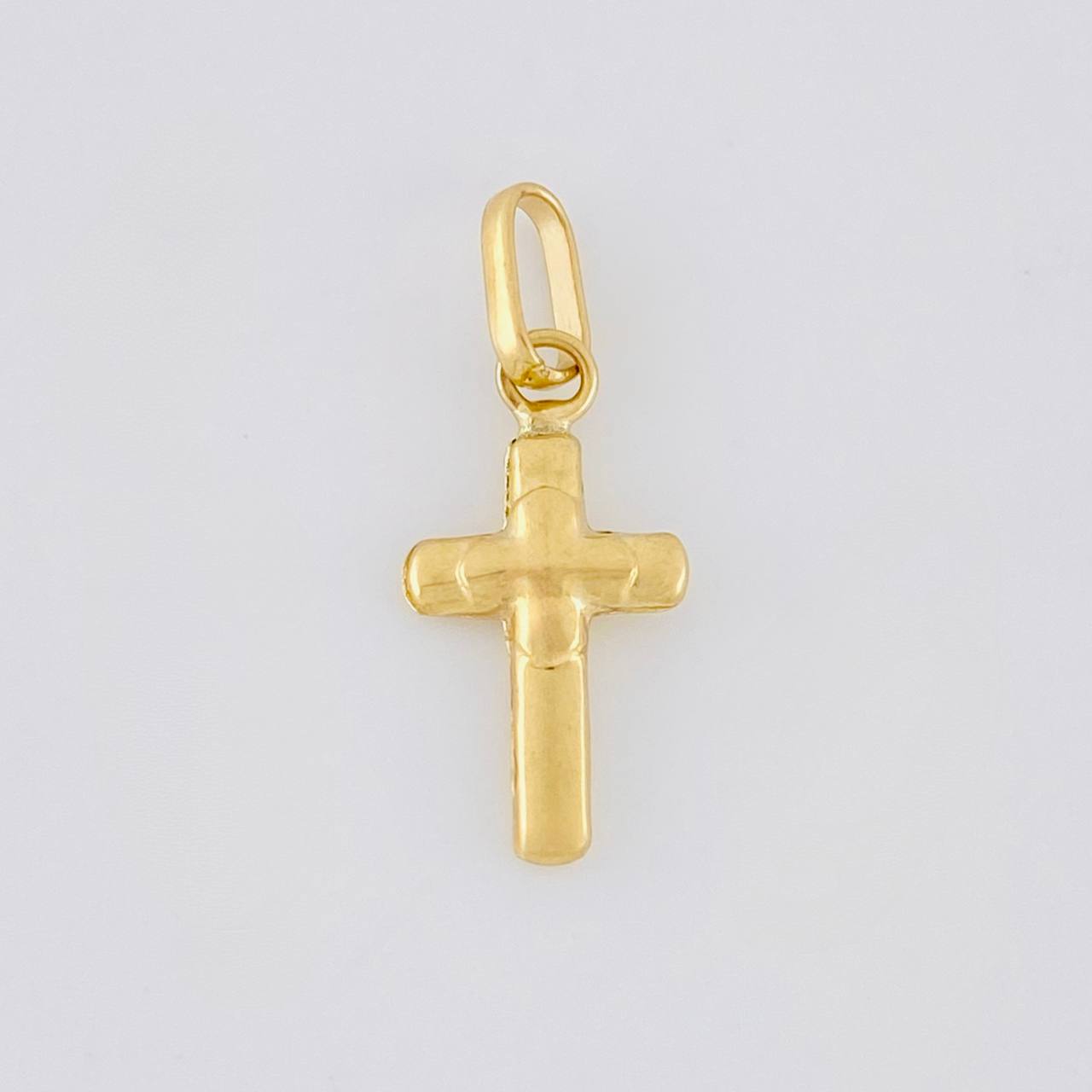 Dije Cruz Doble 0.35g / 3/4 in Oro Amarillo 18K