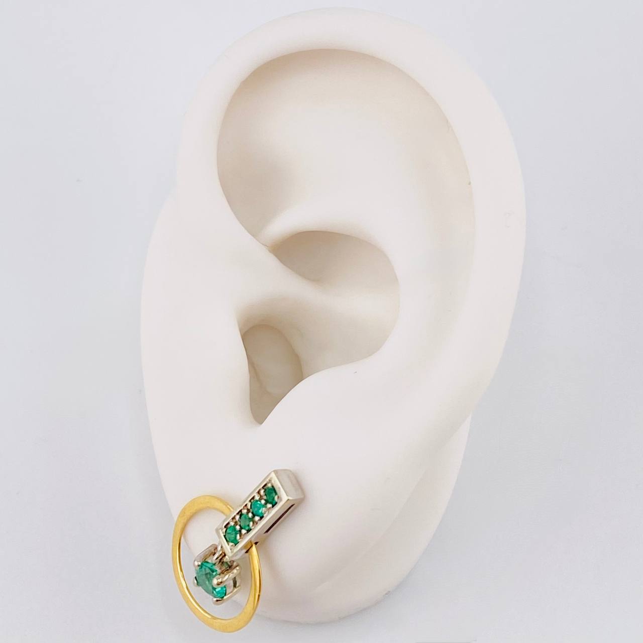 Stud Earrings Pendant In Hoop 3.75gr / 2.2cm / Emeralds 66Pts   18K Yellow Gold ©