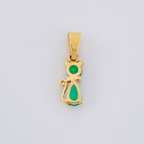Dije Gato Esmeraldas 28pts 0.6gr / 1/2 in / Oro Amarillo 18K ©