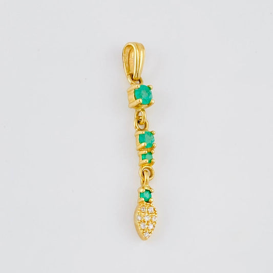 Dije Hoja Colgante Esmeraldas 41pts - Diamantes 10pts 2gr / 3.7cm / Oro 18K ©
