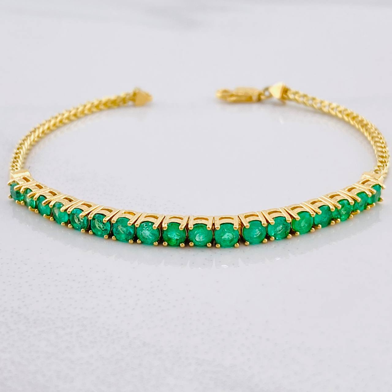 Franco Bracelet Tennis Emeralds 3.3Qts 7.7g / 6 3/4 in / 3.5mm Yellow Gold 18K