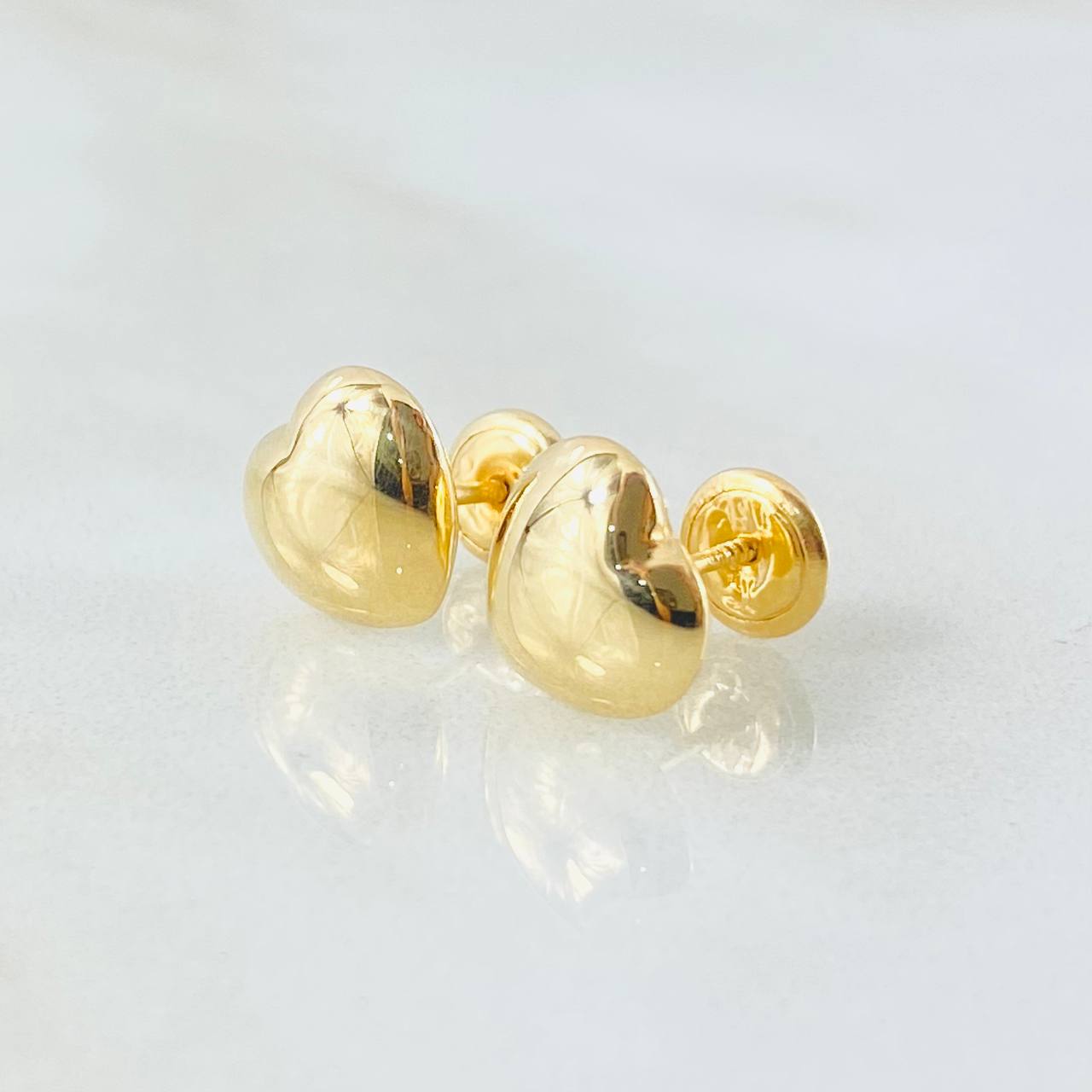 Stud Earrings Heart 0.9gr / 18K Gold