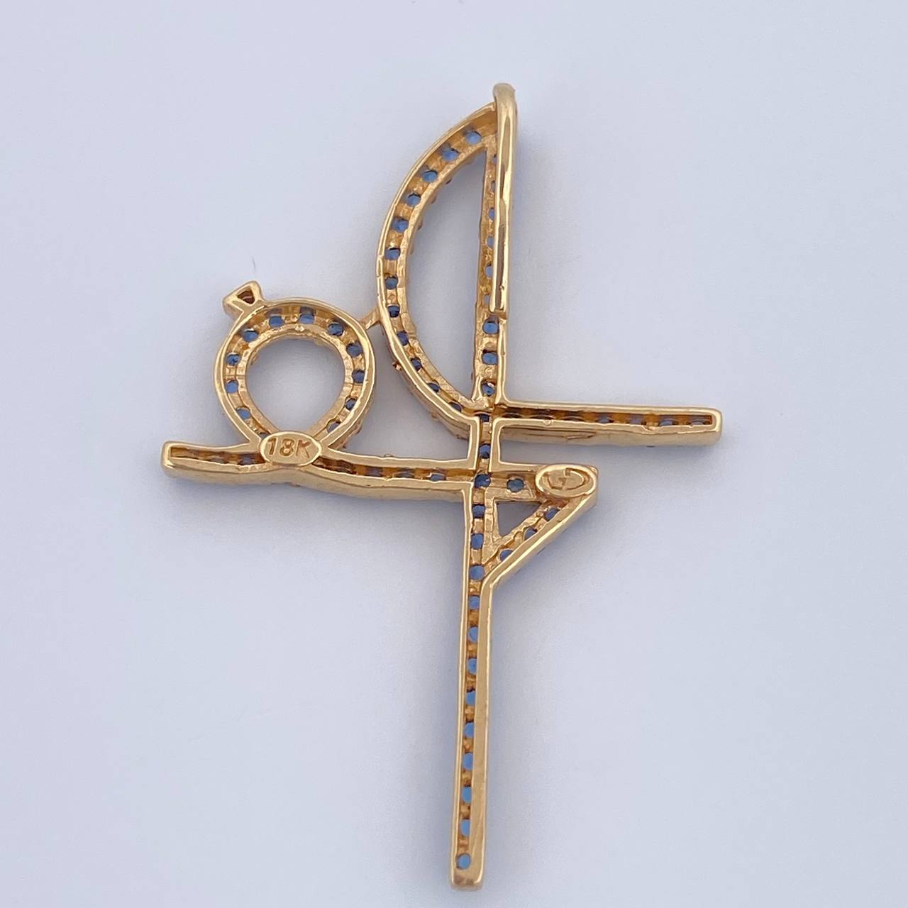 Faith Cross Pendant 3.05gr / 3.8cm / 1.5in / 18K Gold $