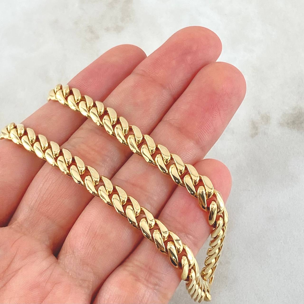 Cuban Links 73.2gr / 27 1/2 in / 18K Gold ©