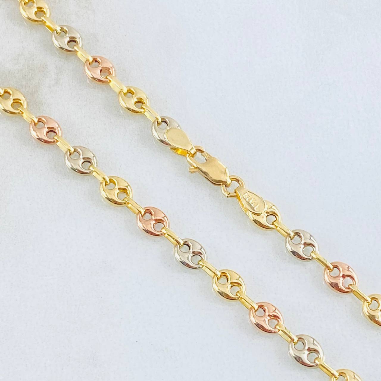 Cadena GC 4.6gr / 15 3/4 in / Tres Oros 18K