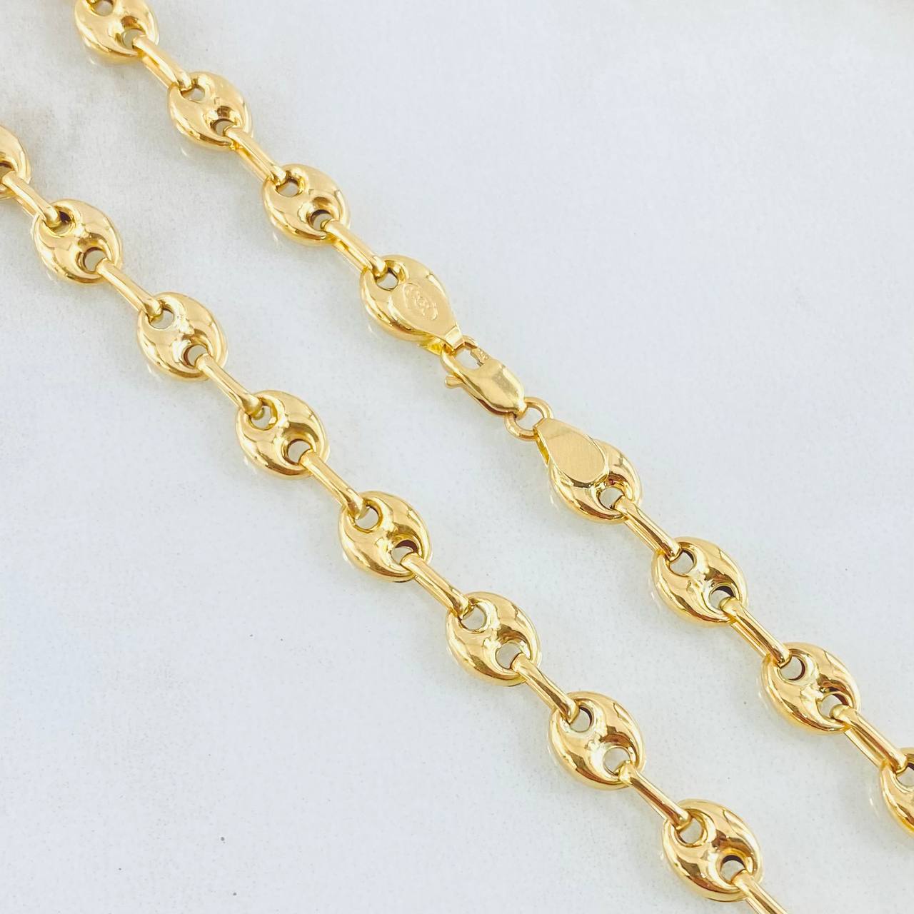 Cadena GC 11.05gr / 27 1/2 in / Oro Amarillo 18K
