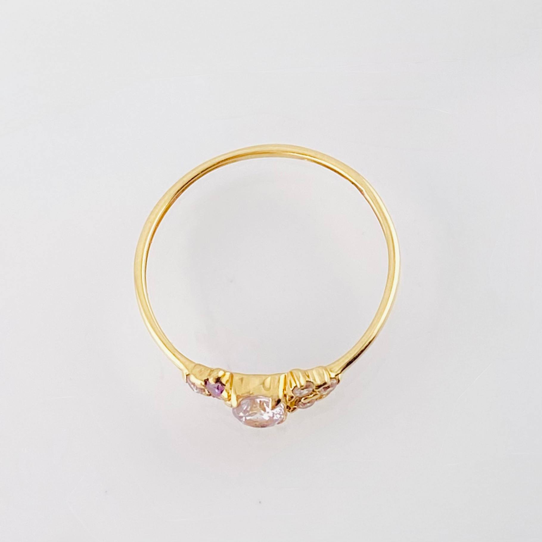Anillo Solitario Trío Chispas 0.9gr / T6 1/2 / Oro Amarillo 18K *