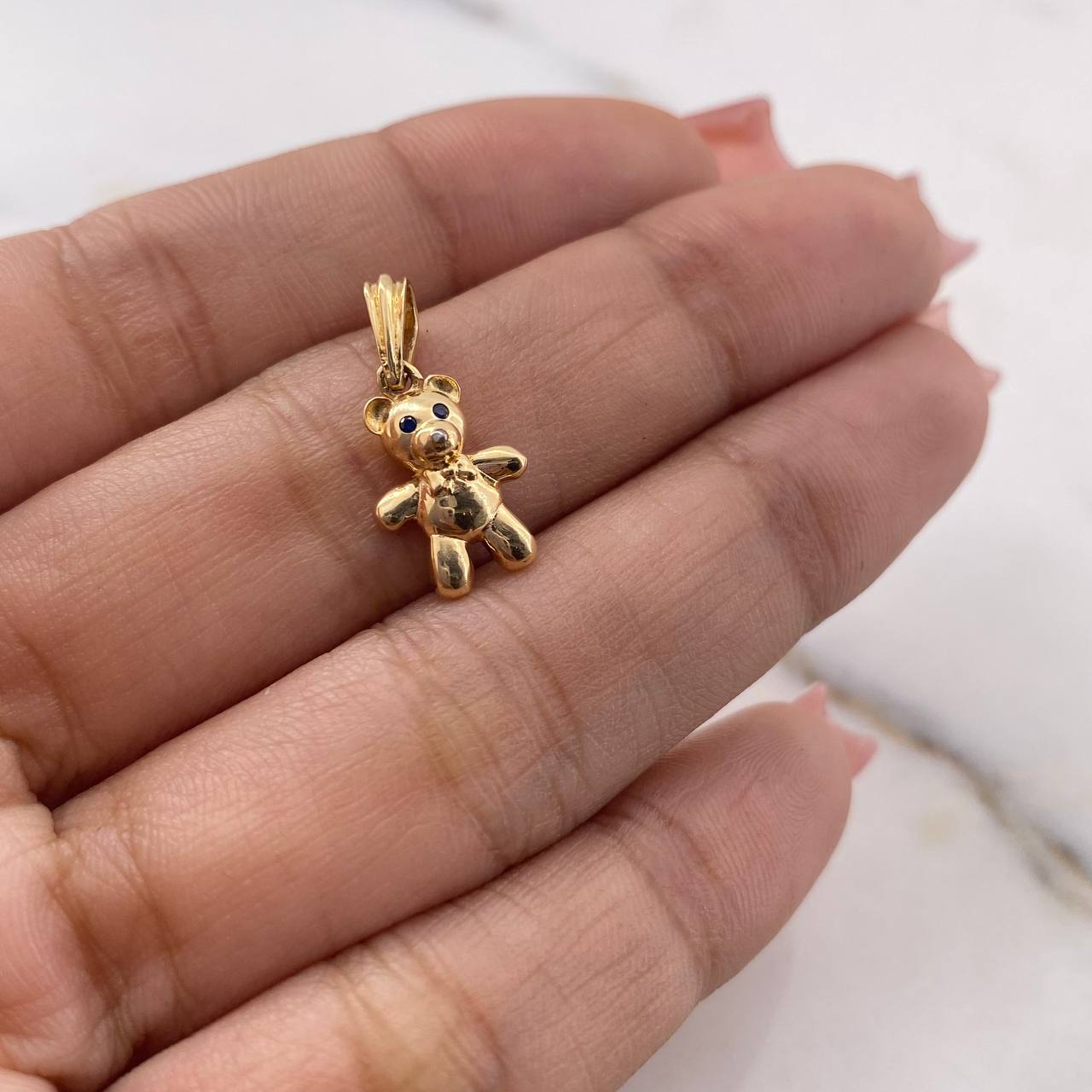 Pendant Bear 1.1gr / 2cm / Blue Zircons 18K Yellow Gold $