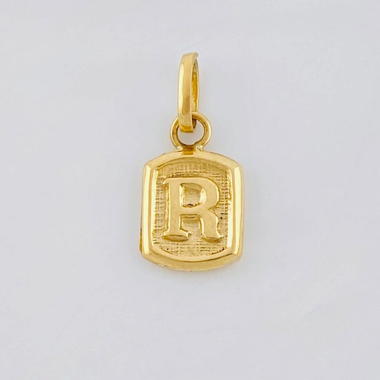 Pendant Letter R 0.35g / 1/2 in Yellow Gold 18K