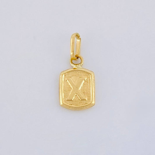 Dije Letra X 0.35 g / 1/2 in Oro Amarillo 18K