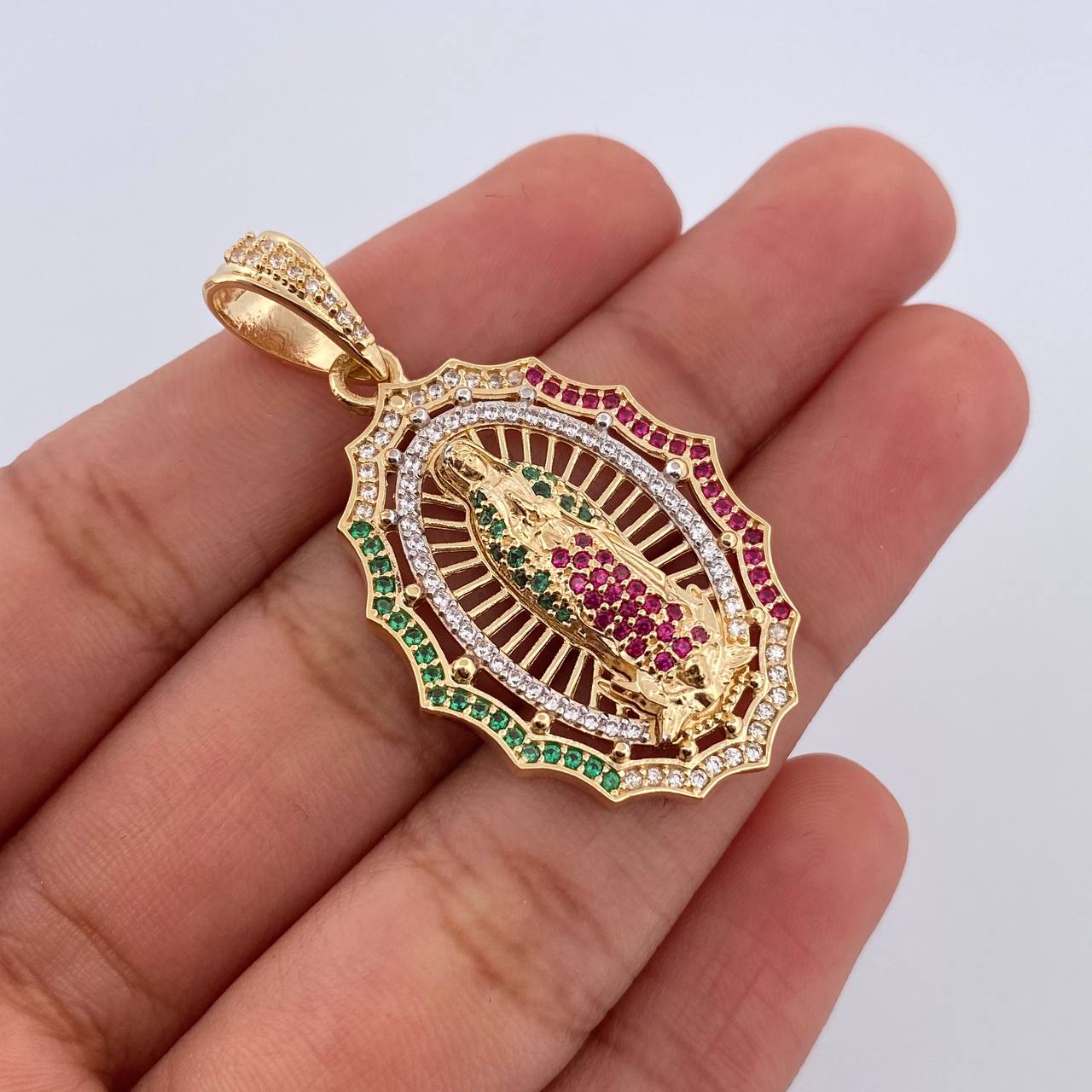 Virgin Guadalupe Pendant 6.8gr / 4.2cm / 18K Gold $