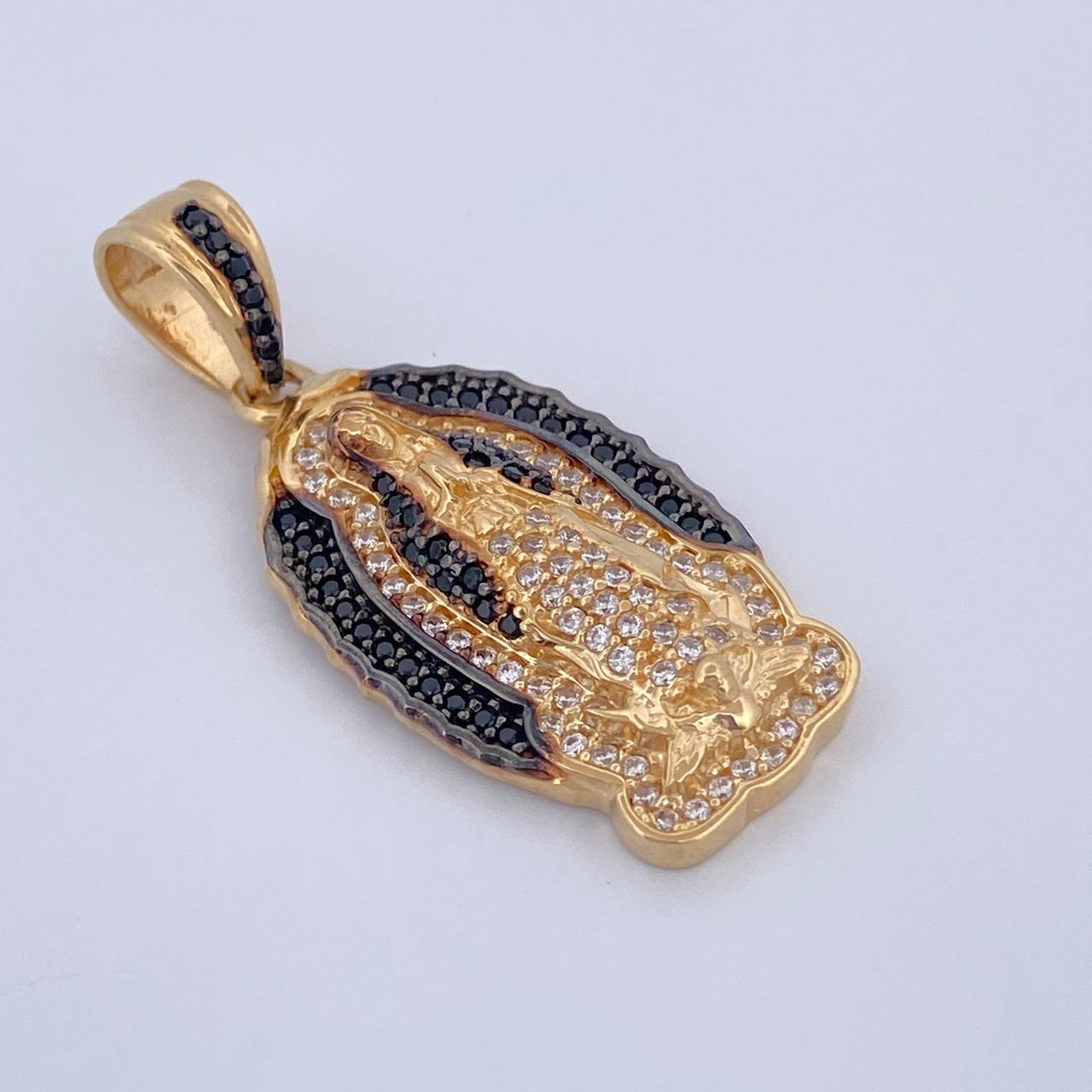 Pendant Virgin of Guadalupe 5.95gr / 3.5cm / 18K Gold $