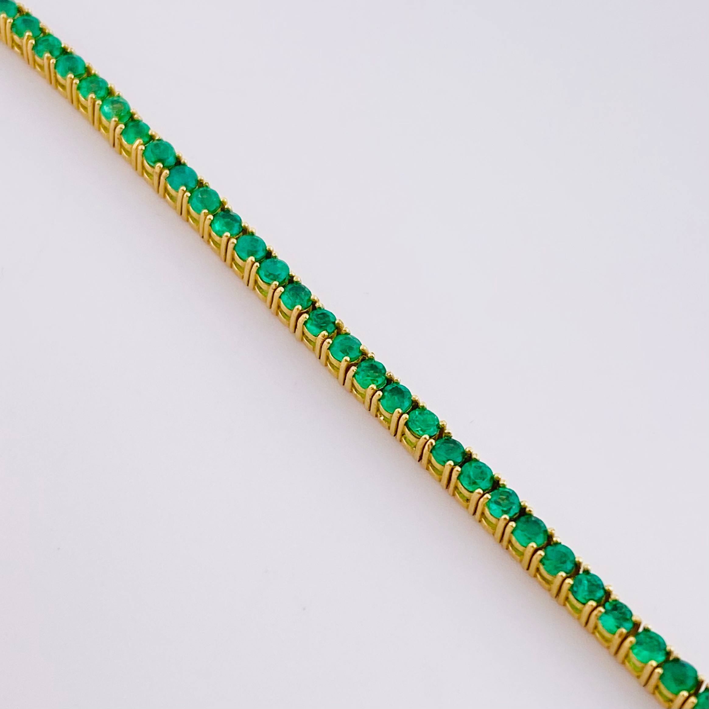 Bracelet Tennis 8gr / 19cm / 2.3mm Emeralds 2.76 Qts 18K Yellow Gold (Jewel) ©