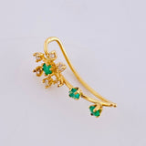Piercing Simulator Earcuff 1.1gr / 2.3cm / Snowflake Emeralds 20pts Diamonds 12pts Yellow Gold (Jewel) ©