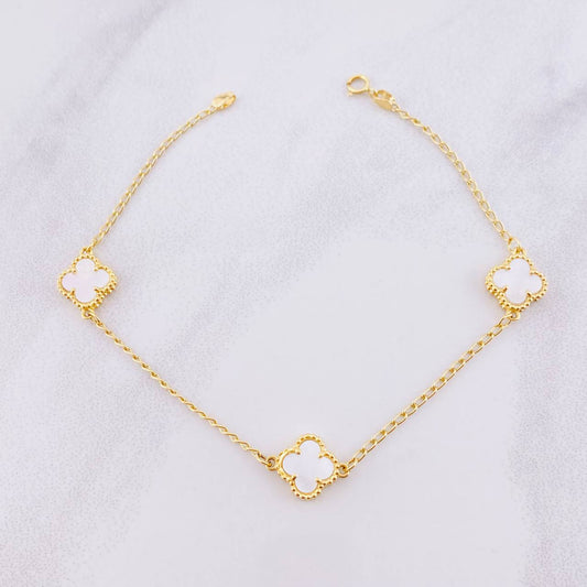 Pulso Espiga Trébol Nácar 4.35g / 7 3/4 in / 1.5mm Oro Amarillo 18K