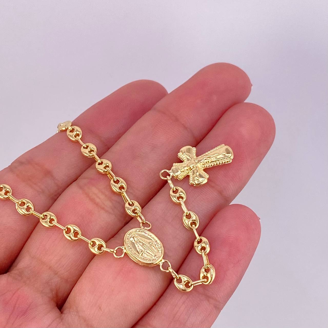 Rosario GC Virgen Milagrosa 8.6g / 26 in / 3.75mm Oro Amarillo 18K