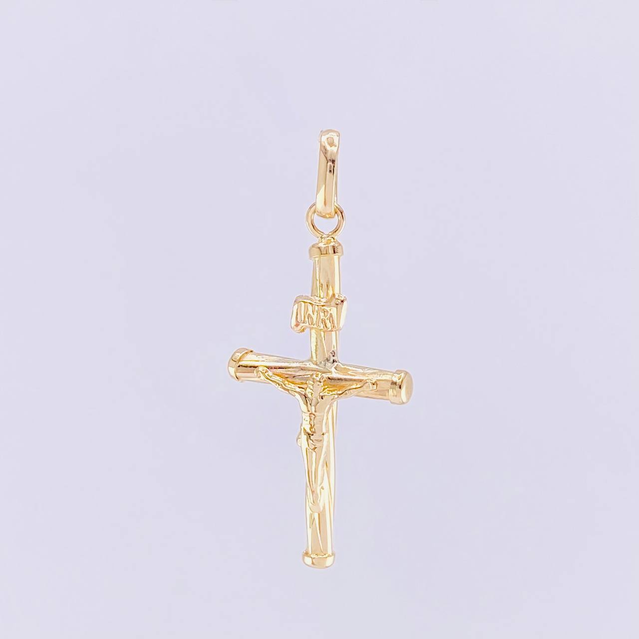 Dije Cruz Cristo 1.7g / 2 in Oro Amarillo 18K
