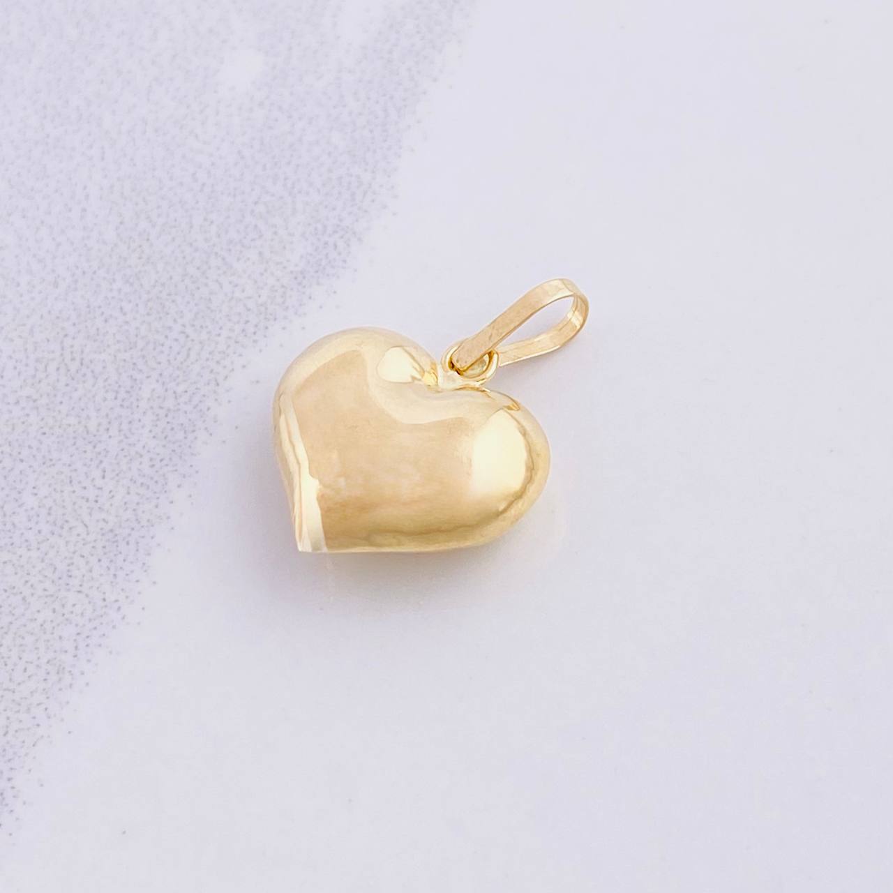 Dije Corazón 1g / 3/4 in Oro Amarillo 18K