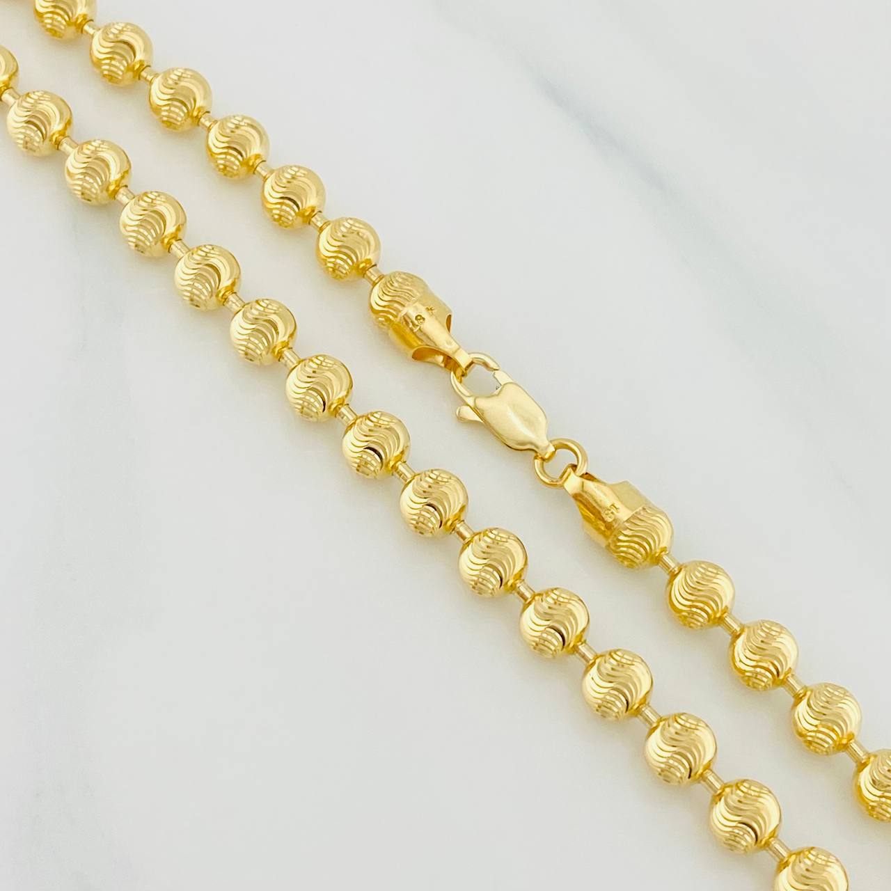Half Moon Military Chain 29.3g / 24 1/2 in / 5mm Yellow Gold 18K