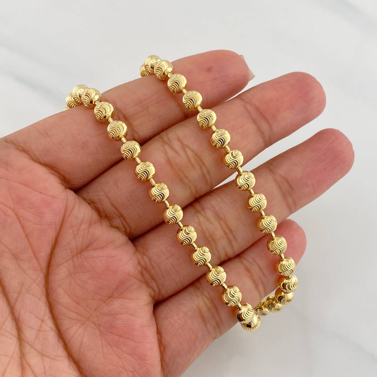 Half Moon Military Chain 29.3g / 24 1/2 in / 5mm Yellow Gold 18K