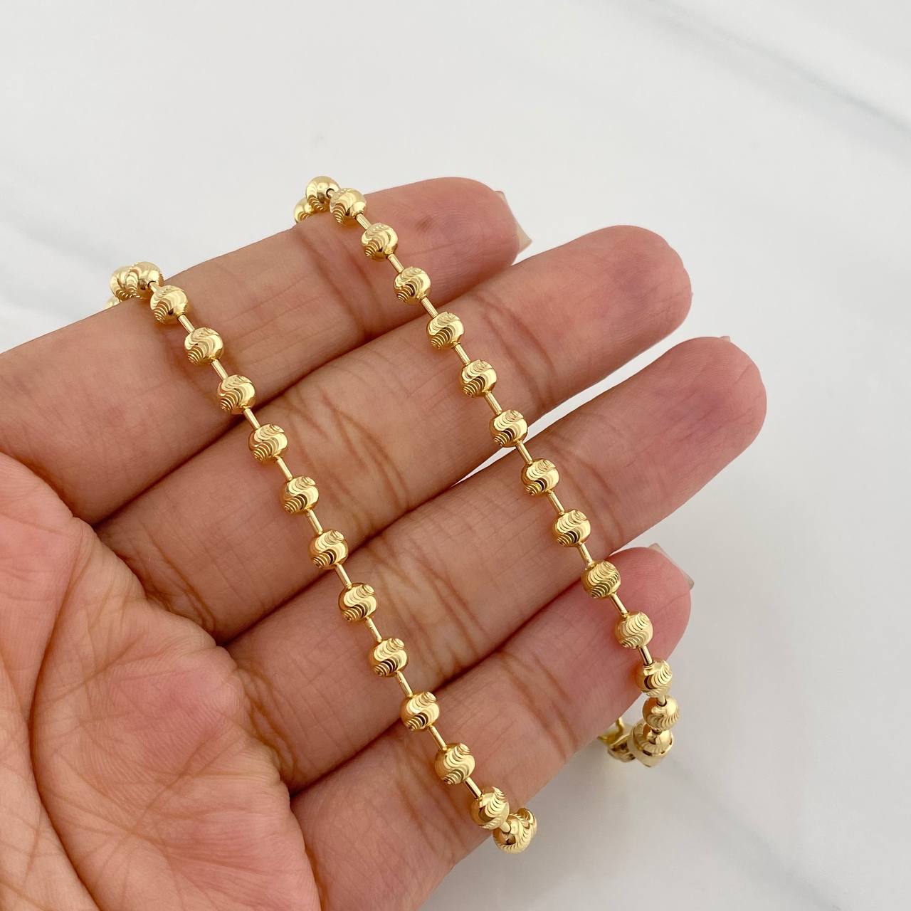 Half Moon Military Chain 14.2g / 18 1/2 in / 4mm Yellow Gold 18K