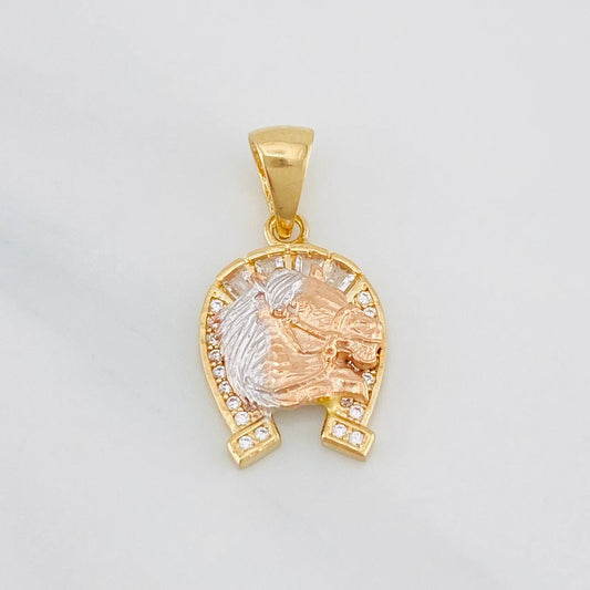 Pendant Horse Shoe 2.4g / 1 in Three Golds 18K