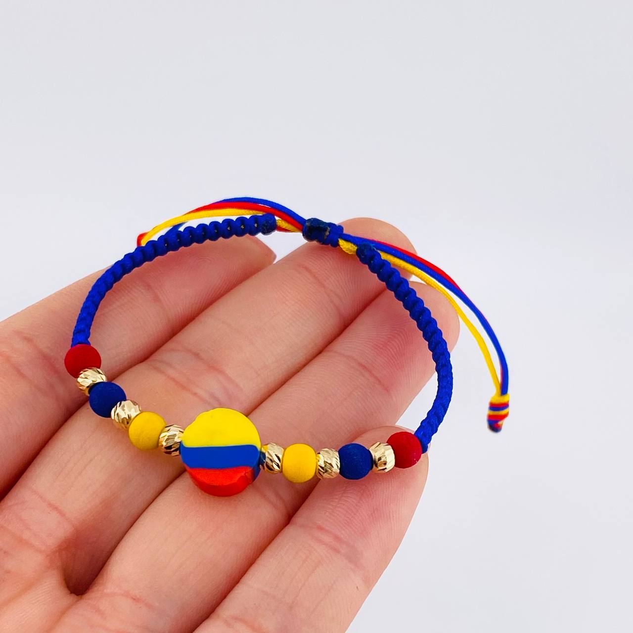 Tricolor Woven Bracelet Circle Diamond Cut Beads 4Mm / 6 Units Yellow Gold 18K (A.C)