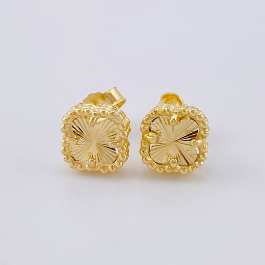 Diamond Cut Clover Stud Earrings 1.95 g / in / 7.2 mm Yellow Gold 18K