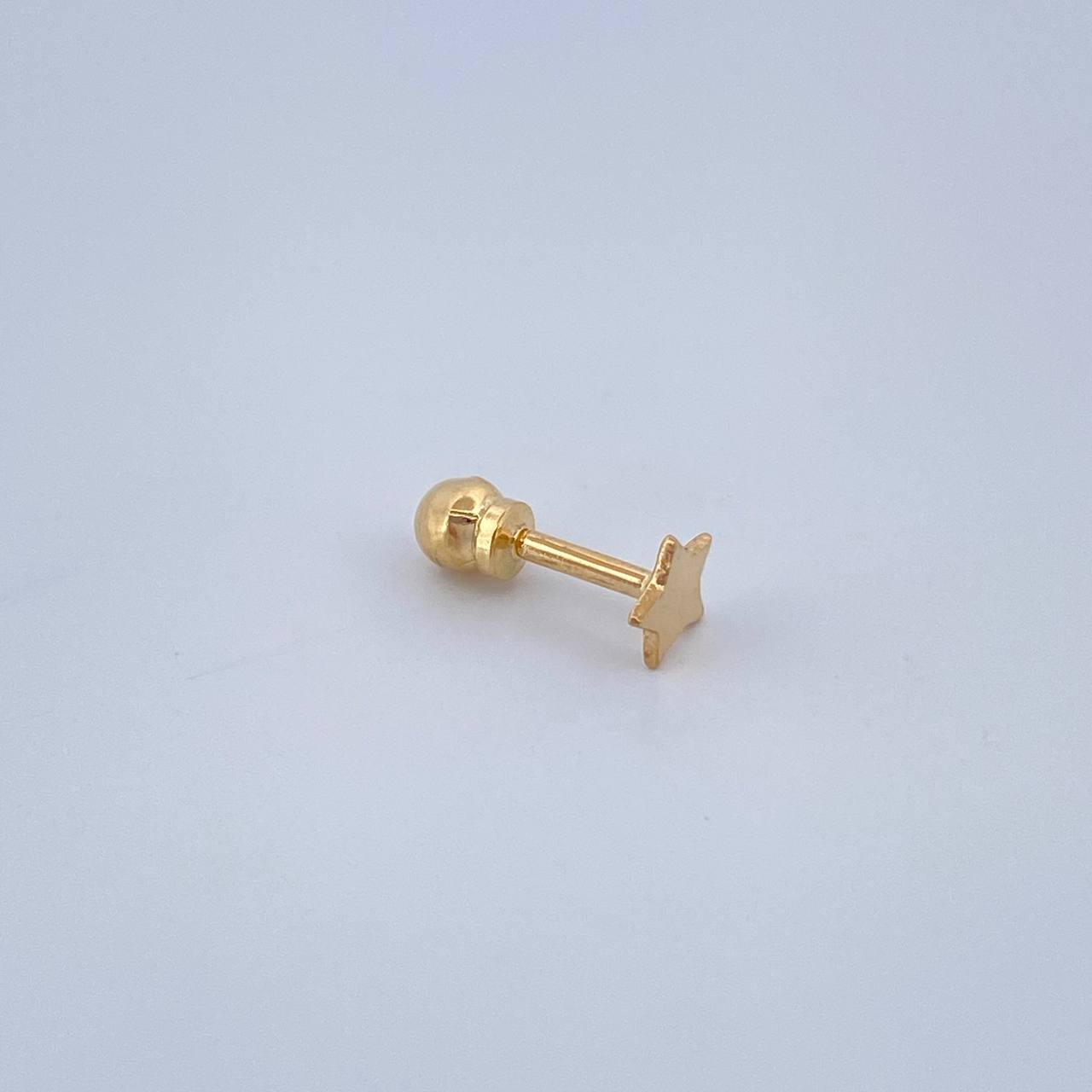 Star Piercing 0.3gr / 0.5in / 18K Gold