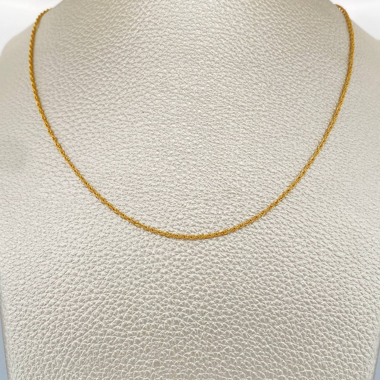 Cadena Lazo 1.05gr / 23 1/2 in / Oro Amarillo +3 18K &