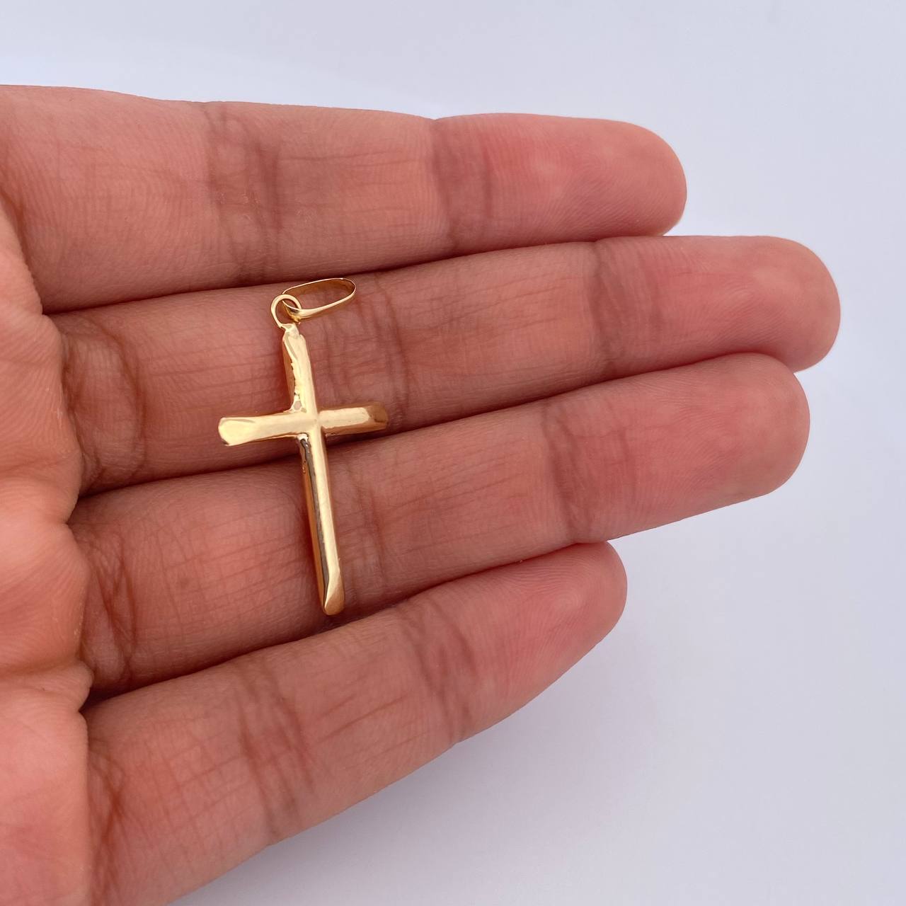 Dije Cruz 0.85gr / 3.4cm / Puntas Planas Oro Amarillo 18K &