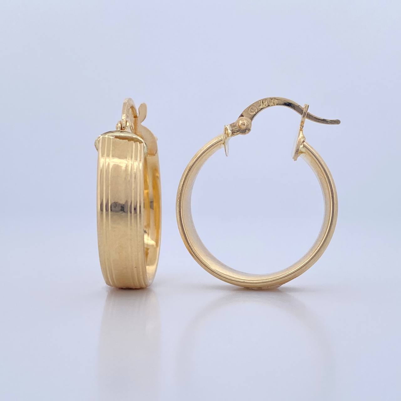 Hoop Earrings Amelia 3.2gr / 2.4cm / Striped 18K Yellow Gold &