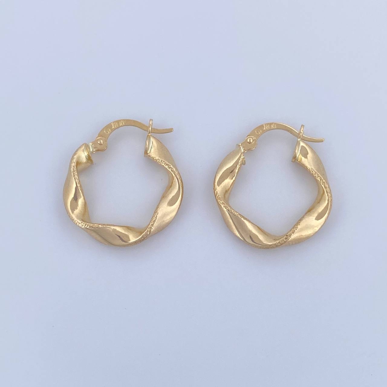 Hoop Earrings Asby 2gr / 2.1cm / Yellow Gold 18K Dotted &
