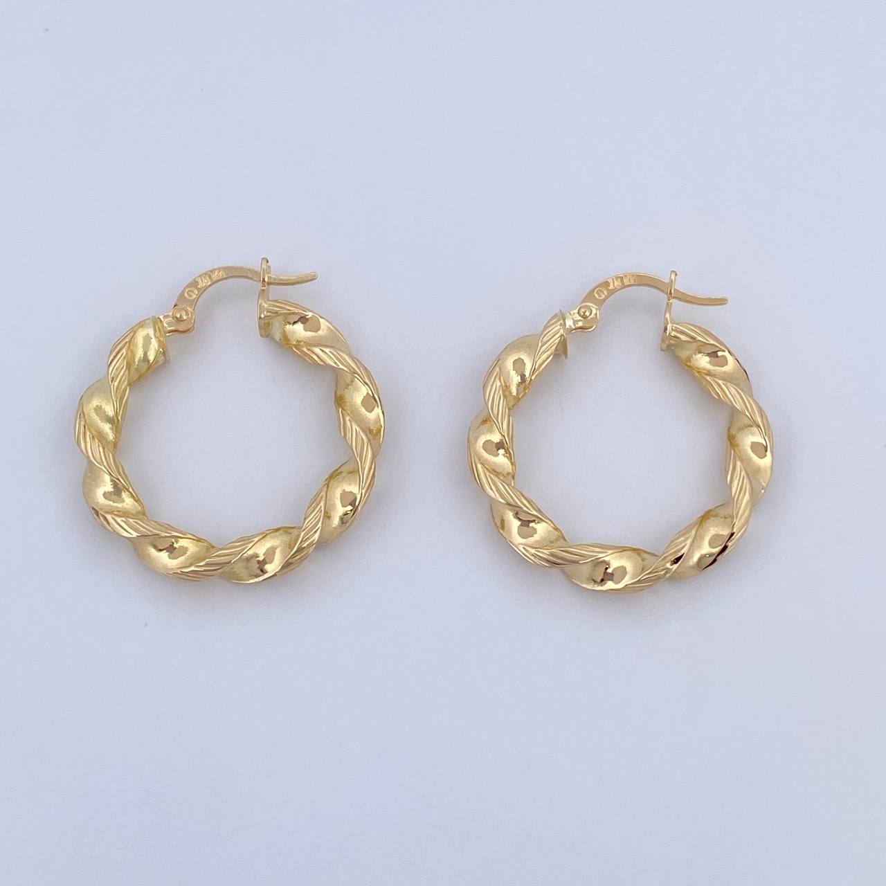 Hoop Earrings Deis 3.2gr / 2.9cm / Striped 18K Yellow Gold &