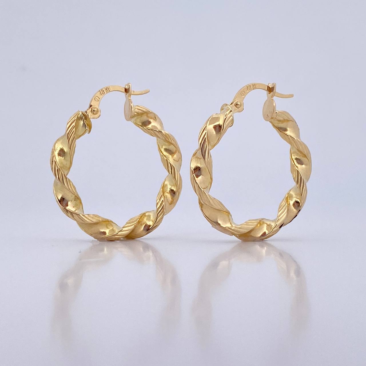 Hoop Earrings Deis 3.2gr / 2.9cm / Striped 18K Yellow Gold &