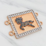 Charm Horse 10.25g / 1 1/2 in Three Golds 18K