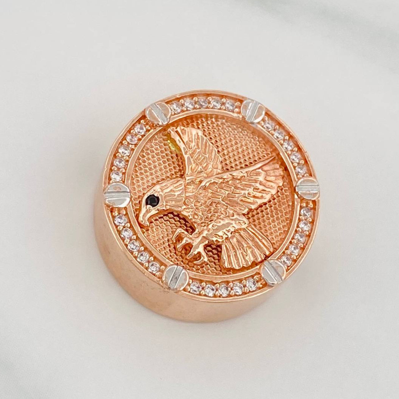 Charm Eagle 5.05g / 3/4 in Two Golds White Rose 18K