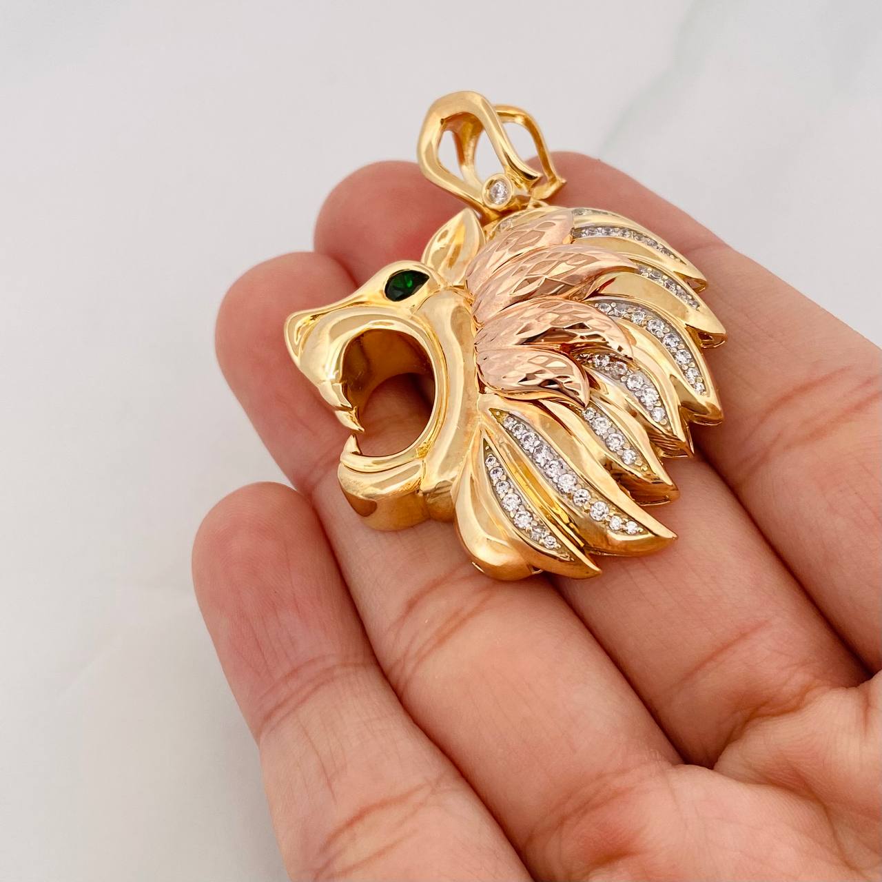 Dije León 24.6g / 2 in Tres Oros 18K