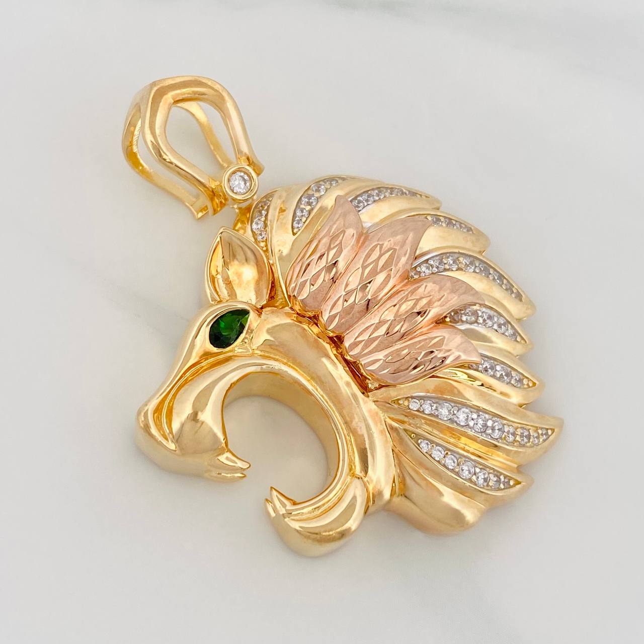 Dije León 24.6g / 2 in Tres Oros 18K
