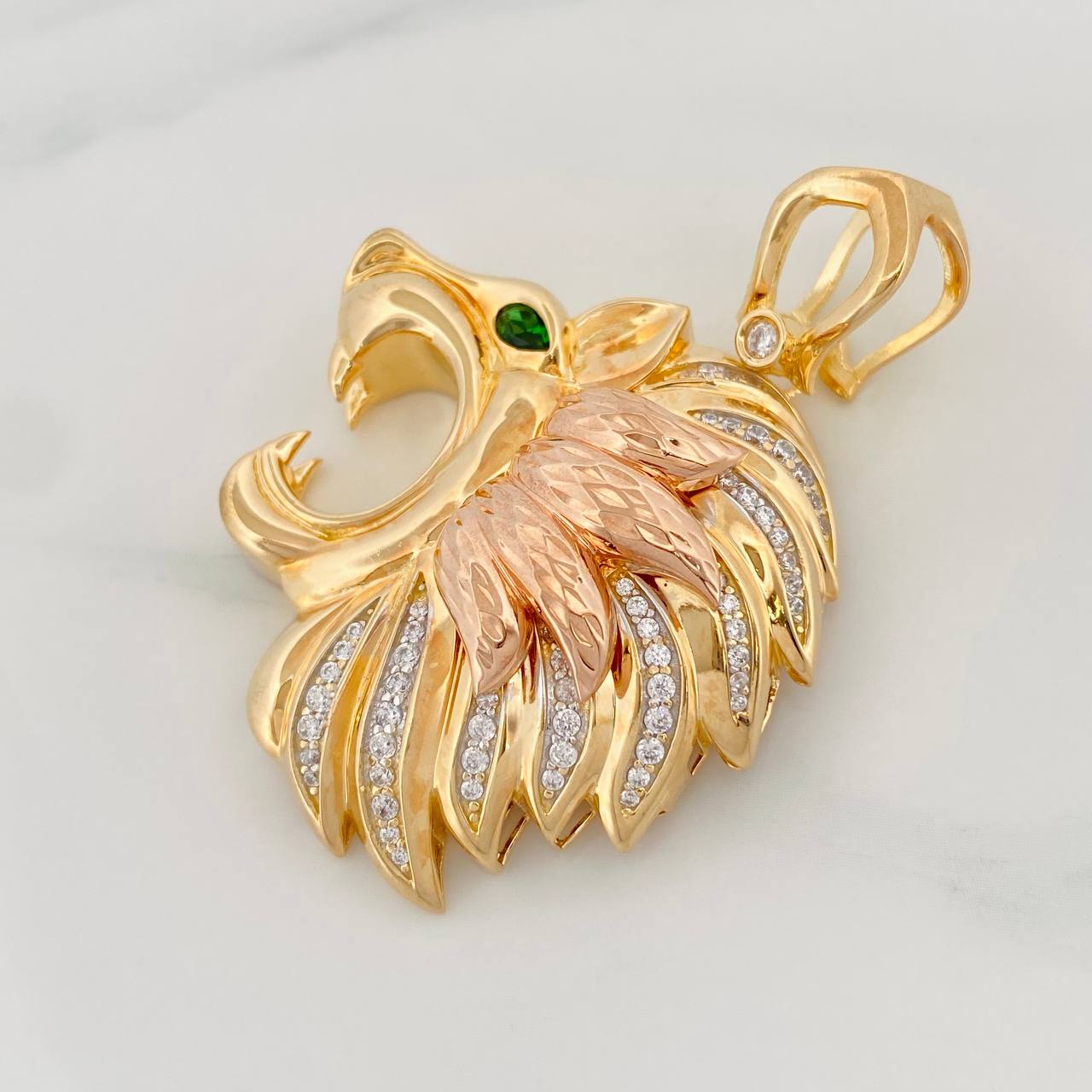 Dije León 24.6g / 2 in Tres Oros 18K