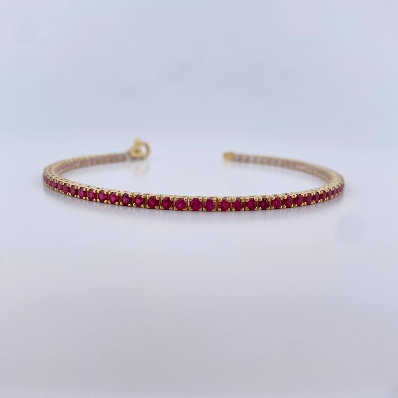 Bracelet Tennis 7.7gr / 18.3cm / 2.2mm White Fuchsia Zircons 18K Yellow Gold &
