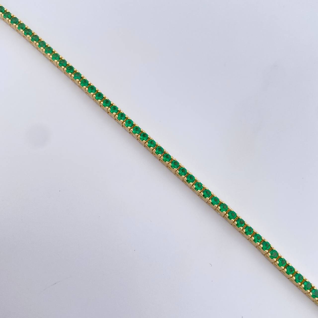 Pulso Tennis 7.5gr / 18.3cm / 2.16mm Circones Blancos Verdes Oro Amarillo 18K &